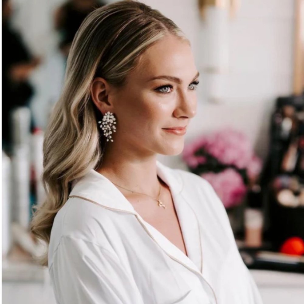 Untamed Petals - Moore Pearl Earrings